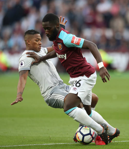 曼联标价的 曼联标价的