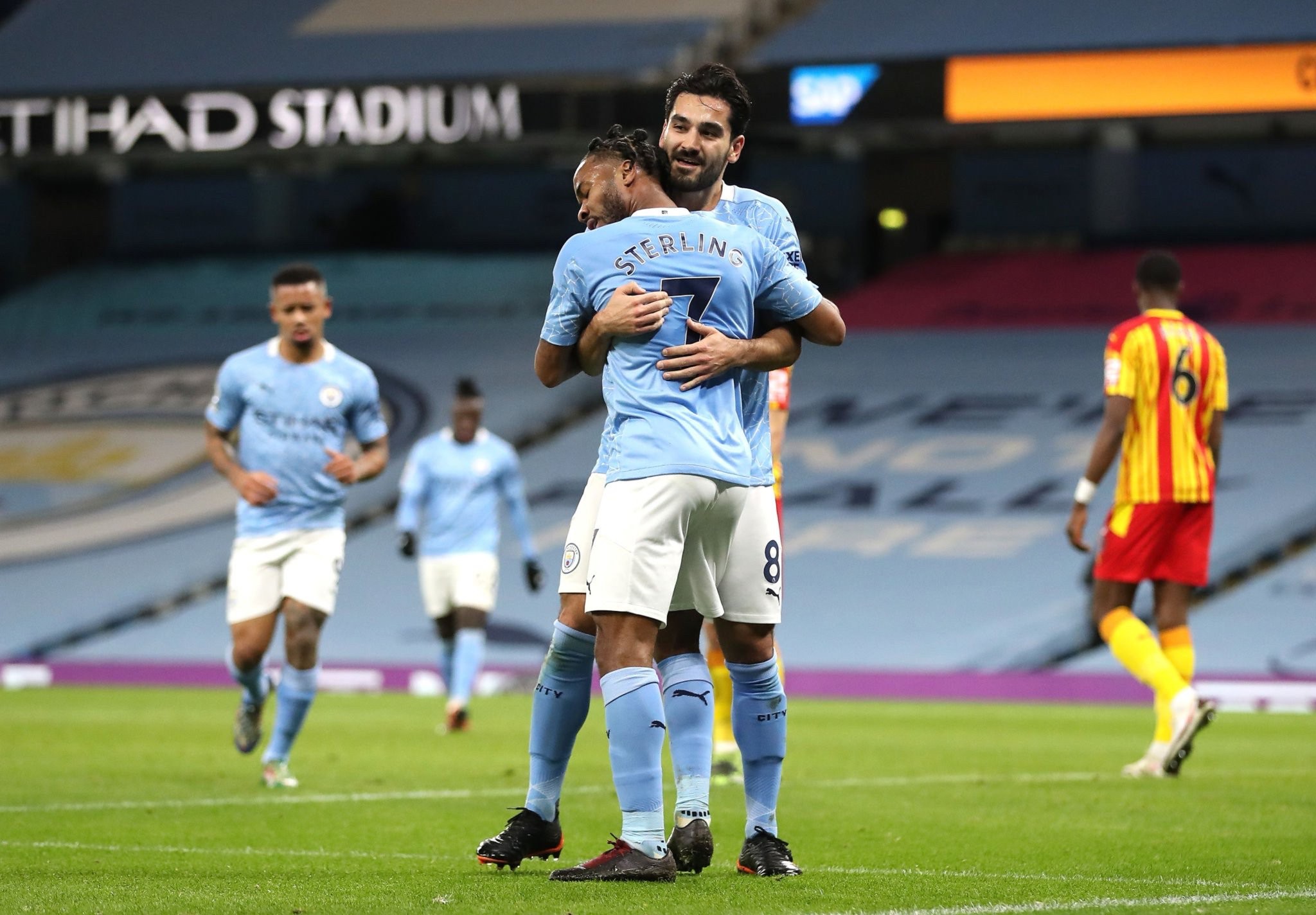 稳定出场机 稳定出场机